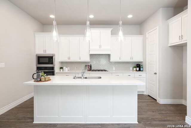 Image 6 of 36 For 636 Vireos Street