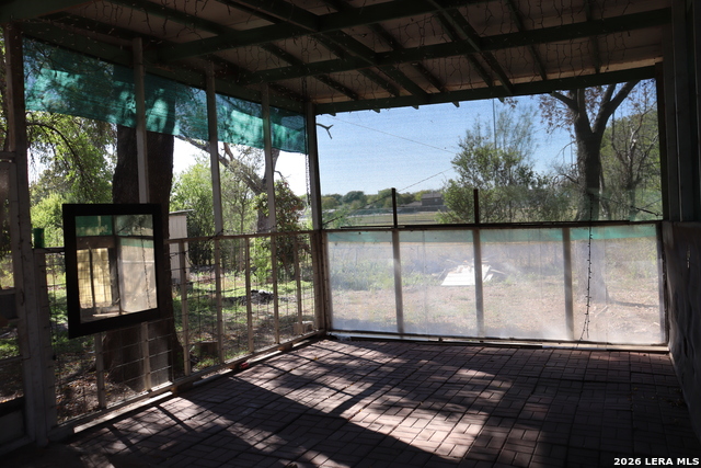 Image 6 of 7 For 607 S. Hamilton Street