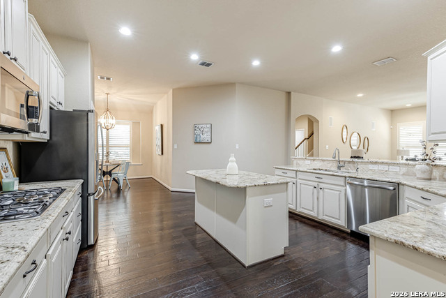 Image 5 of 26 For 112 Hagen Dr