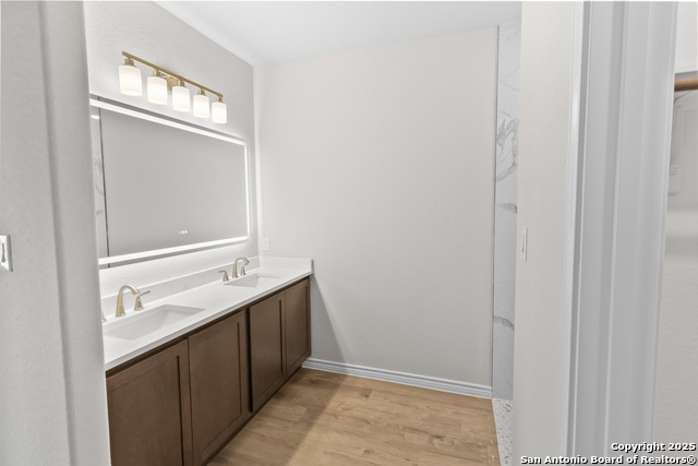 Image 12 of 29 For 804 Huntington St W