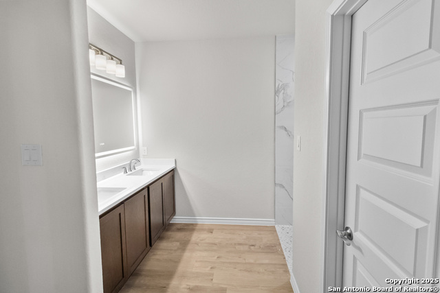 Image 9 of 29 For 804 Huntington St W