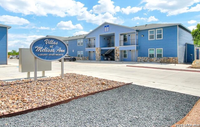 Image 12 of 15 For 6423 Melissa Ann  1103