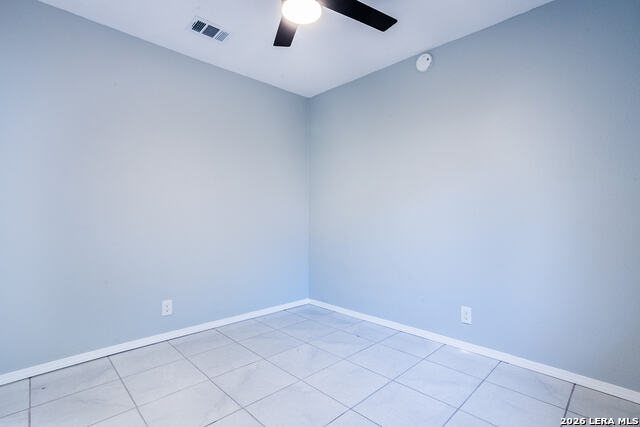 Image 20 of 25 For 5275 Meadow Rise  5275