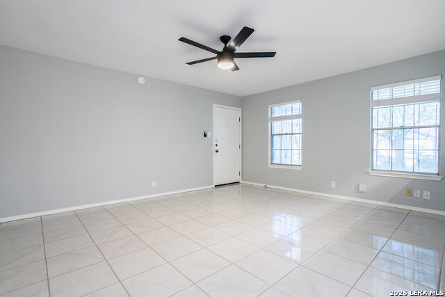 Image 5 of 25 For 5275 Meadow Rise  5275