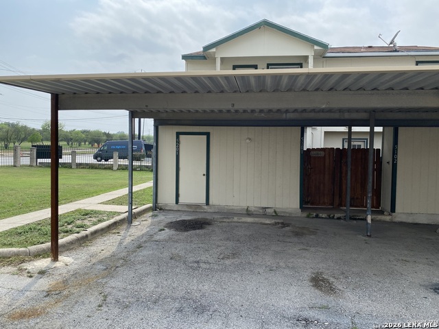 Image 11 of 18 For 4949 Hamilton Wolfe