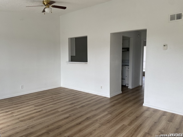 Image 3 of 18 For 4949 Hamilton Wolfe