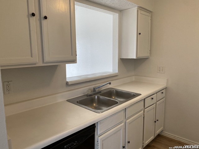 Image 6 of 18 For 4949 Hamilton Wolfe