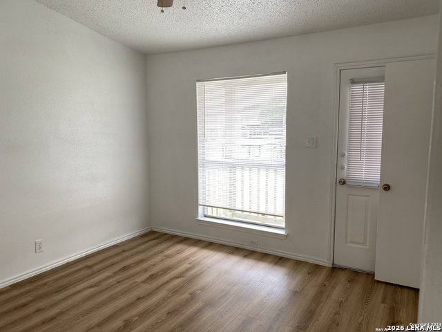 Image 8 of 18 For 4949 Hamilton Wolfe