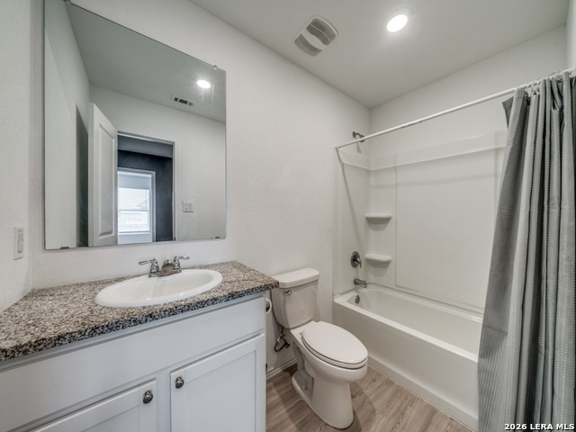 Image 11 of 16 For 4103 Cove Falls