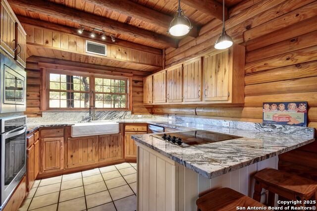 Image 6 of 25 For 920 Pebble Bch Dr Nw