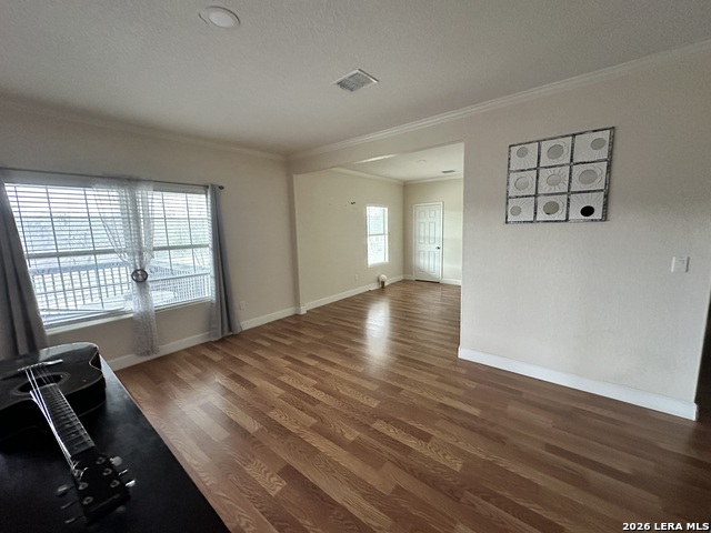 Image 10 of 19 For 23185 Pleasanton