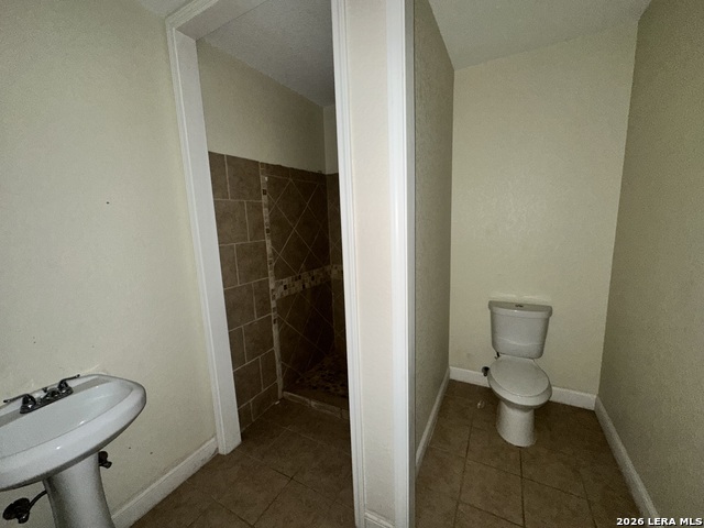 Image 18 of 19 For 23185 Pleasanton