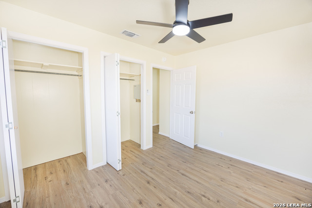 Image 12 of 31 For 523a Rossville