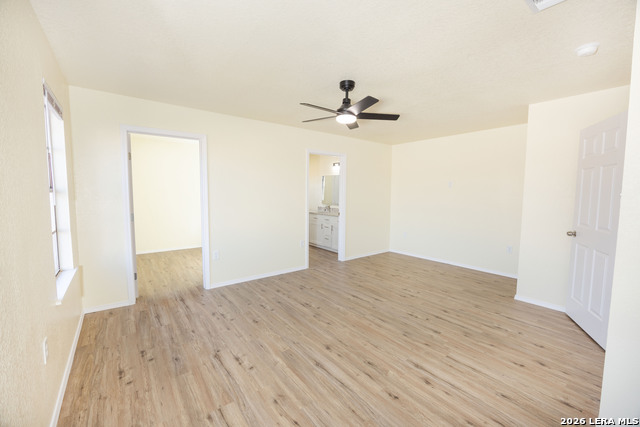 Image 13 of 31 For 523a Rossville