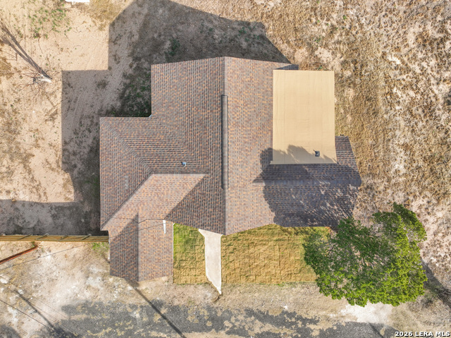 Image 27 of 31 For 523a Rossville