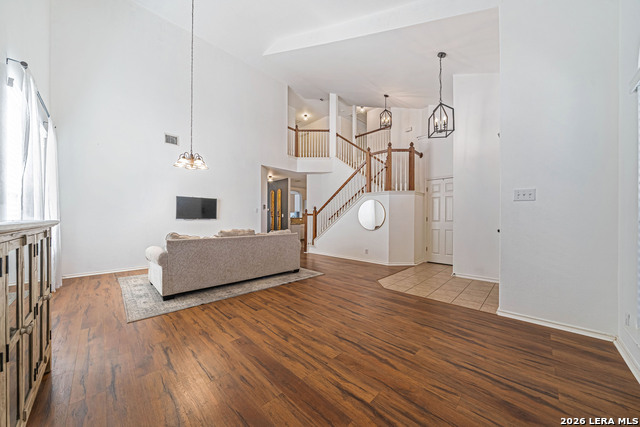 Image 17 of 32 For 104 Yeager Circle