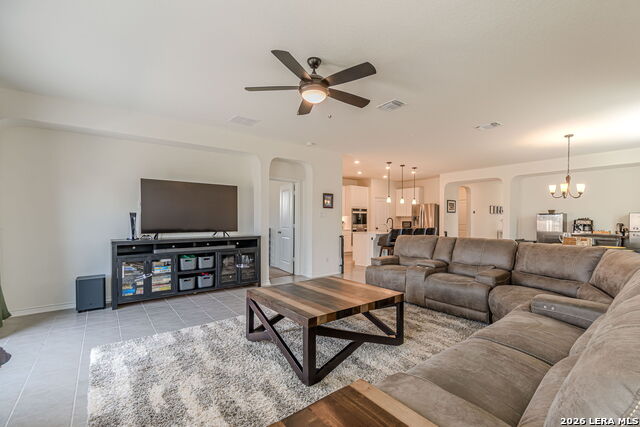 Image 14 of 62 For 318 Deer Crest Dr