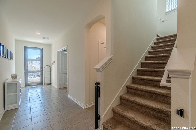 Image 21 of 62 For 318 Deer Crest Dr