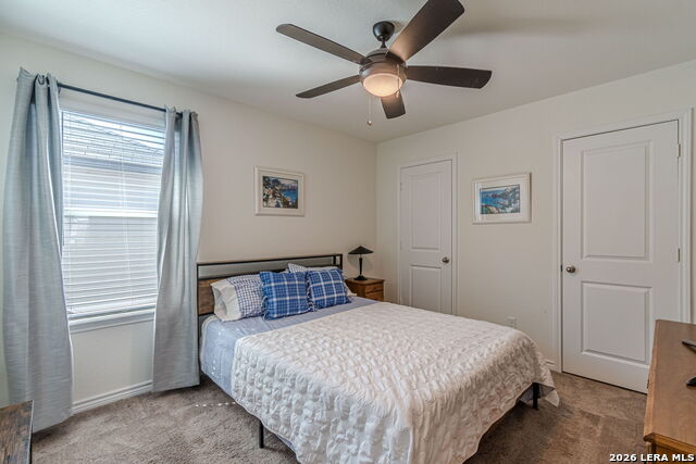 Image 34 of 62 For 318 Deer Crest Dr
