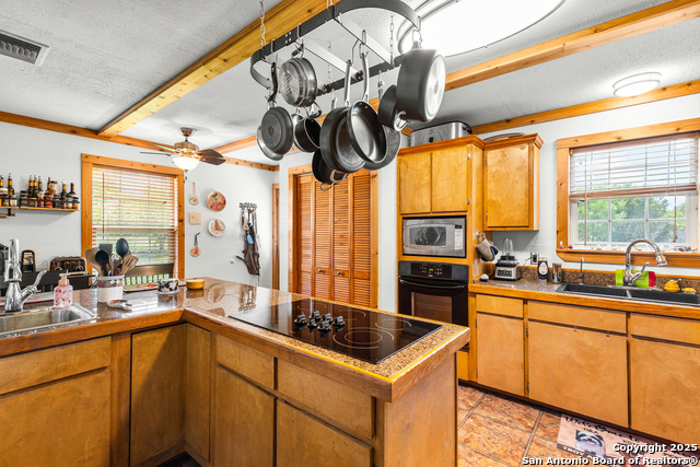 Image 18 of 64 For 425 Old Pleasanton
