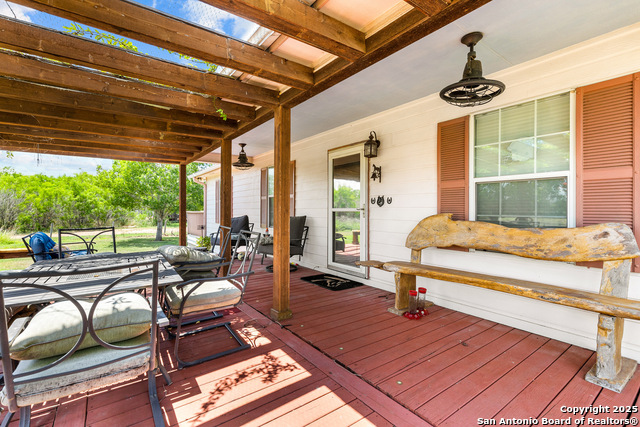 Image 6 of 64 For 425 Old Pleasanton