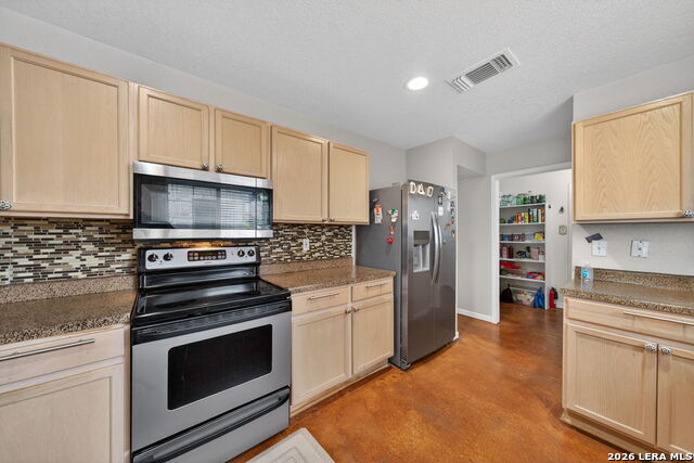 Image 11 of 50 For 10619 Triggers