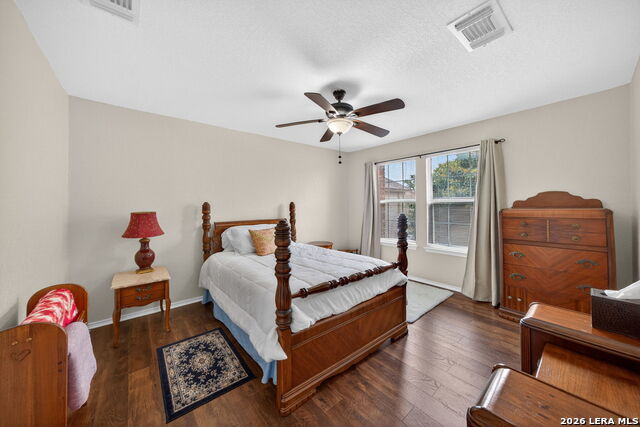 Image 26 of 50 For 10619 Triggers