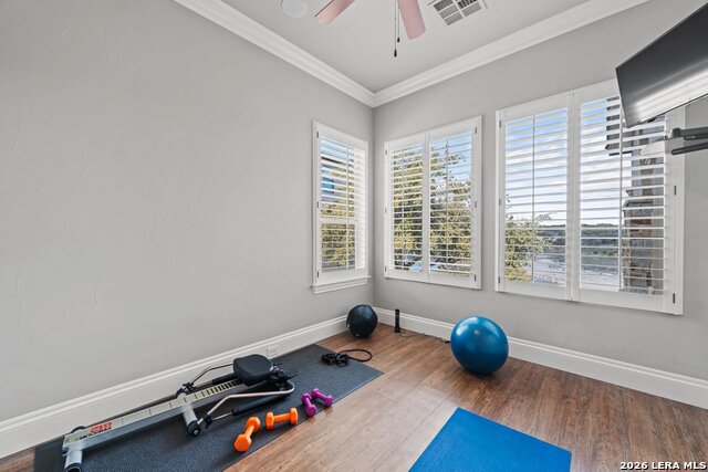 Image 29 of 53 For 538 Oak Shores Drive