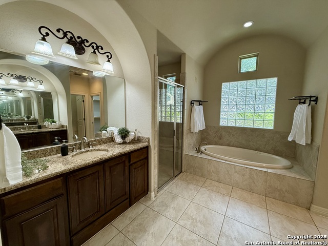 Image 10 of 52 For 1410 Melanie