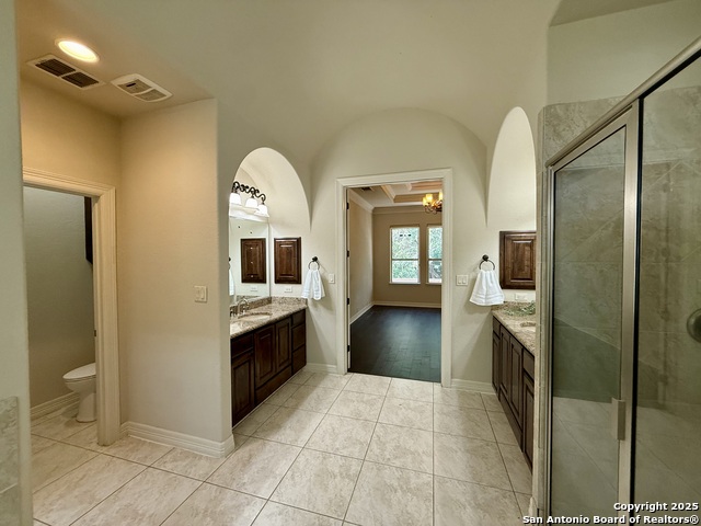 Image 12 of 52 For 1410 Melanie