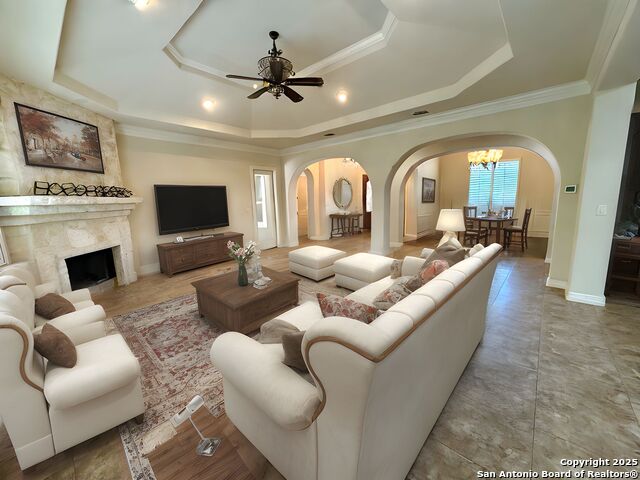 Image 23 of 52 For 1410 Melanie