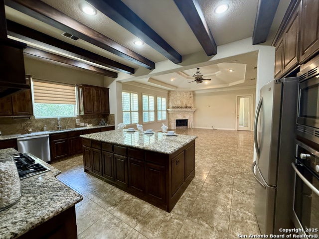 Image 27 of 52 For 1410 Melanie