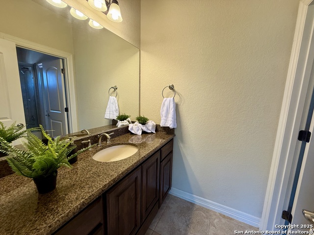 Image 40 of 52 For 1410 Melanie