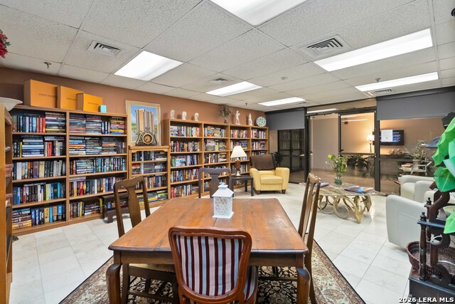 Image 10 of 17 For 7701 Wurzbach  308