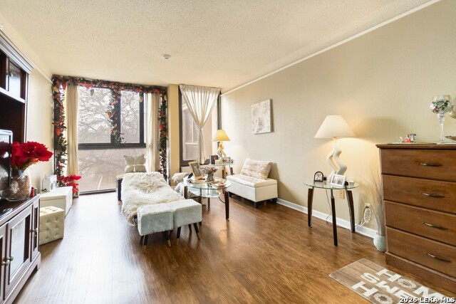 Image 3 of 17 For 7701 Wurzbach  308