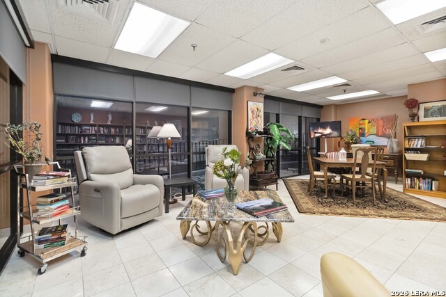 Image 9 of 17 For 7701 Wurzbach  308