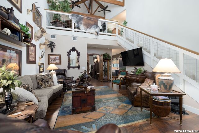 Listing photo id 8 for 504 Tivy  