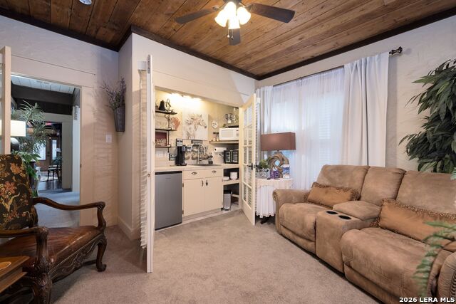 Listing photo id 45 for 504 Tivy  