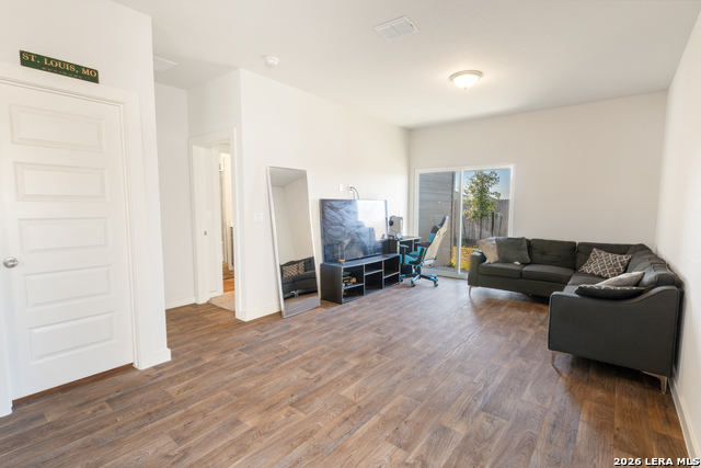 Image 5 of 10 For 5922 Marble Caverns