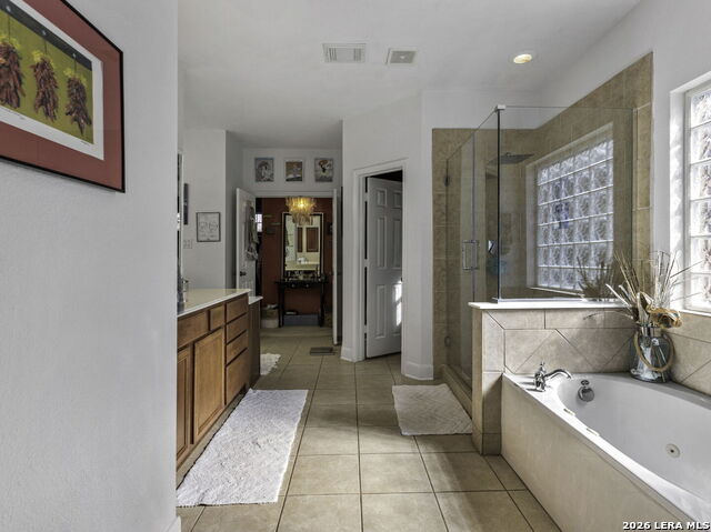 Image 20 of 39 For 16107 La Madera Rio