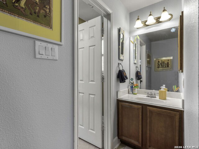 Image 23 of 39 For 16107 La Madera Rio