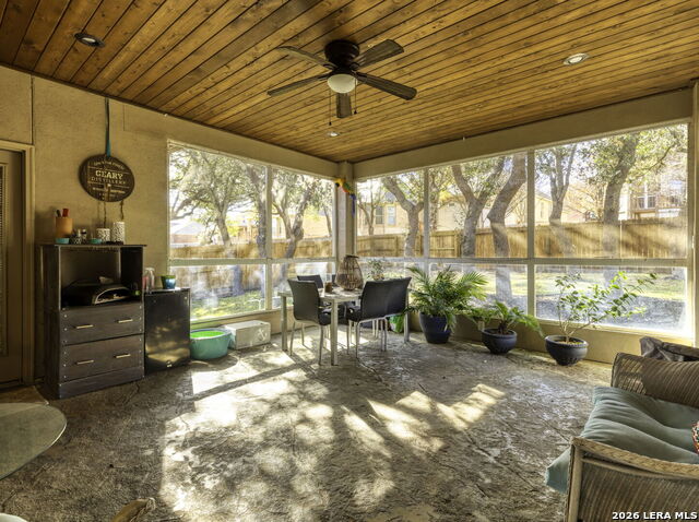 Image 32 of 39 For 16107 La Madera Rio