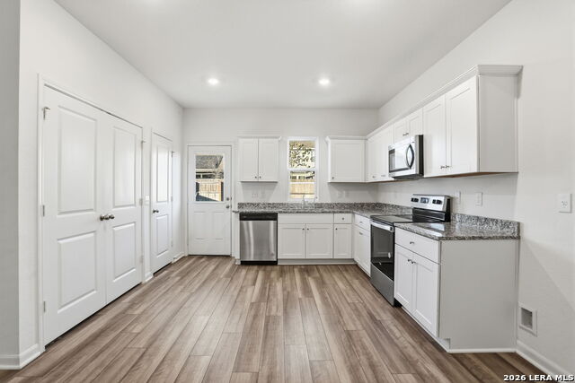 Image 3 of 31 For 12619 Corona Borealis