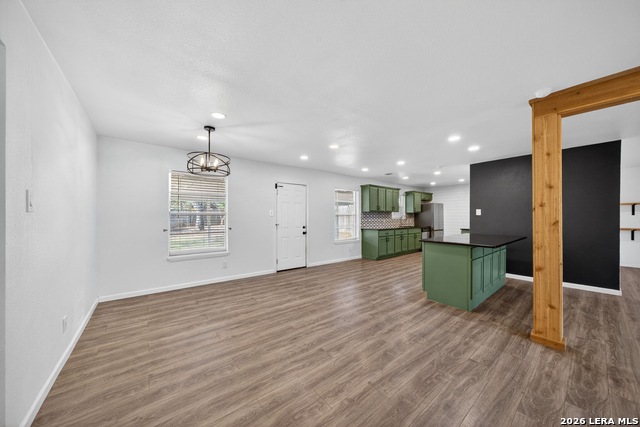 Image 13 of 31 For 602 Indigo St