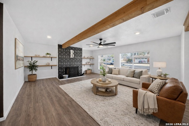 Image 4 of 31 For 602 Indigo St