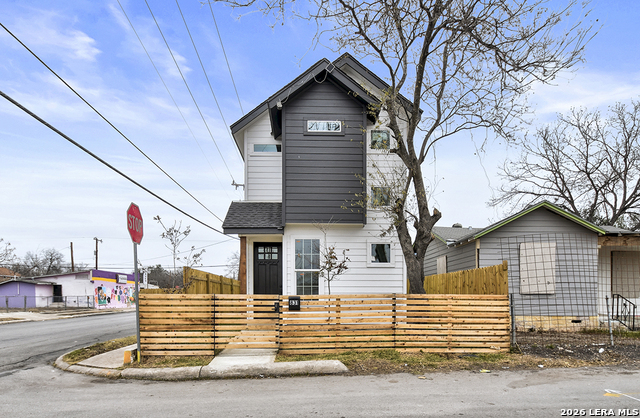 Details for 831 Montezuma, San Antonio, TX 78207