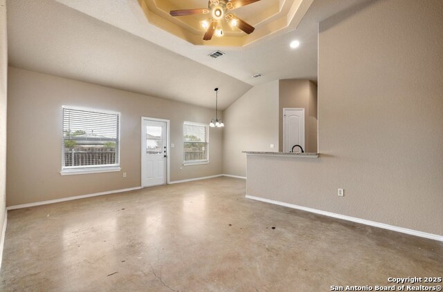 Image 3 of 9 For 214 Stone Gate