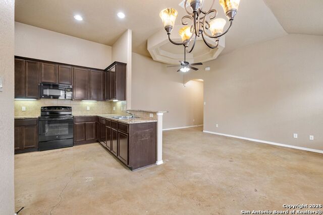 Image 6 of 16 For 264 Rosalie  