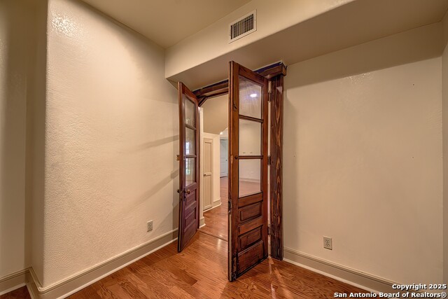 Image 22 of 35 For 410 Kokomo  