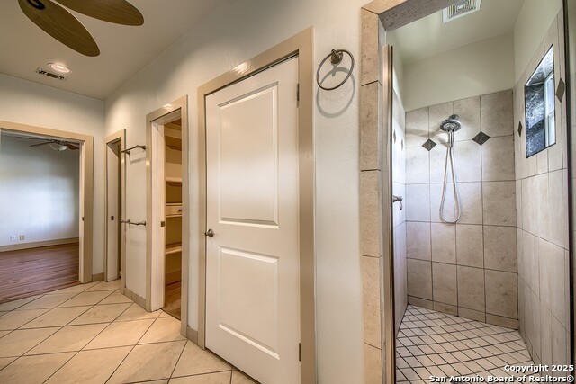 Image 5 of 35 For 410 Kokomo  